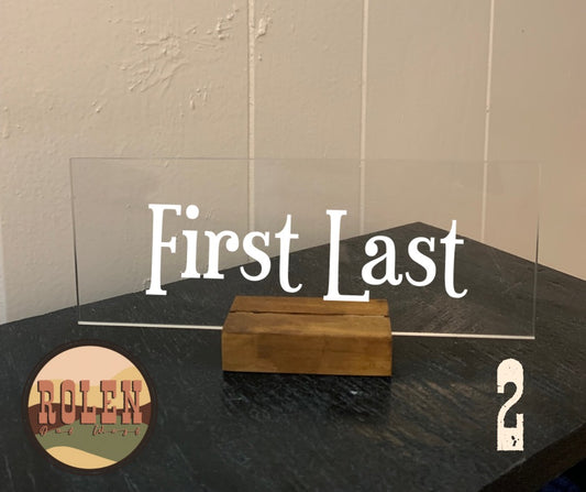 Plain Font Desktop Name Plates, Acrylic