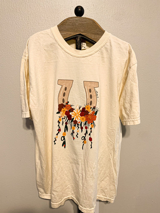 Fall Horseshoe Tee